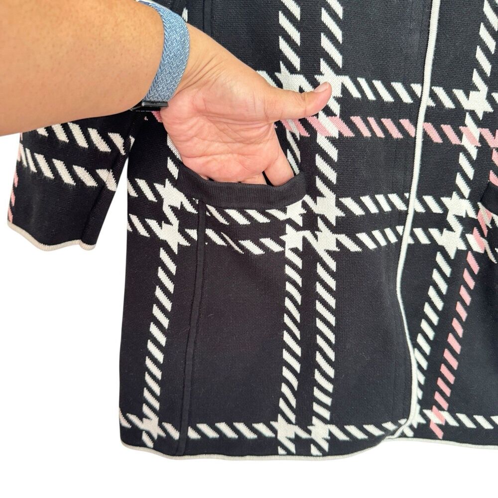 Talbots Size MEDIUM Pink White Herringbone Long Snap Button Cardigan - Picture 6 of 8